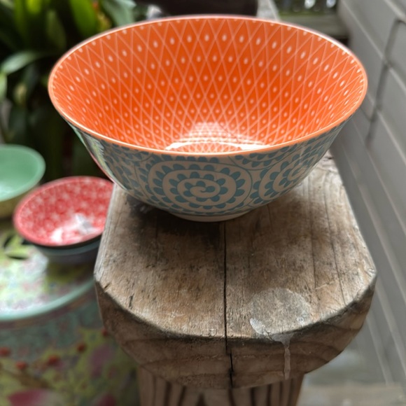 Set of four Colorful Patterned Bowls. NEW. With tags. - Picture 3 of 13